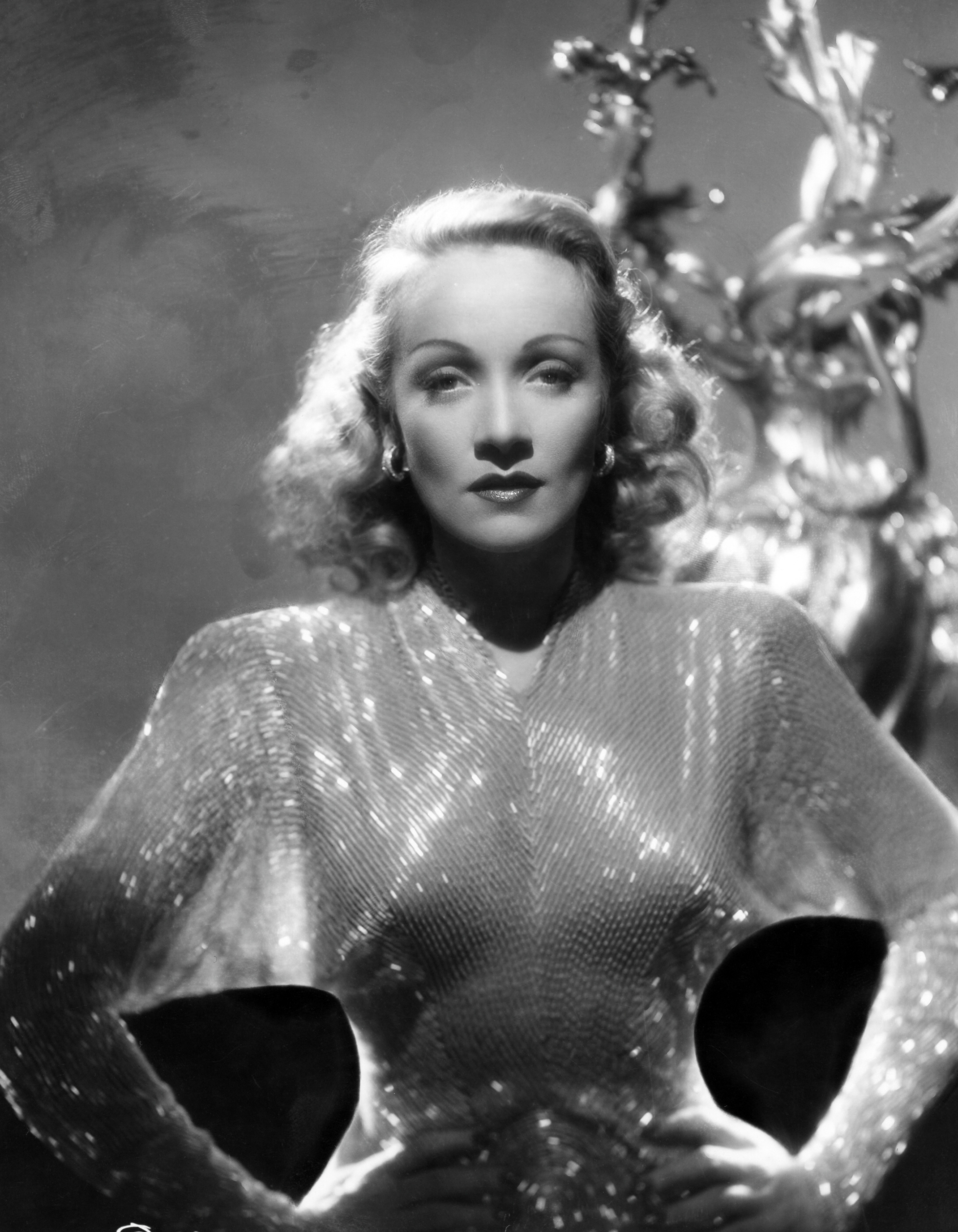 Marlene Dietrich Archives – Silver Screen Modes by Christian Esquevin