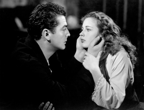 Victor Mature and Coleen Gray in "Kiss of Death," 1947. Photo courtesy of Photofest.