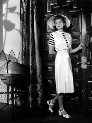 casablanca-ingrid-bergman-wearing-a-jumper-dress-designed-by-orry-kelly-1942